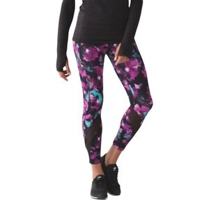 Lululemon Inspire Tight II Midnight Bloom Black Deep Fuschia Black 7/8 Length 4